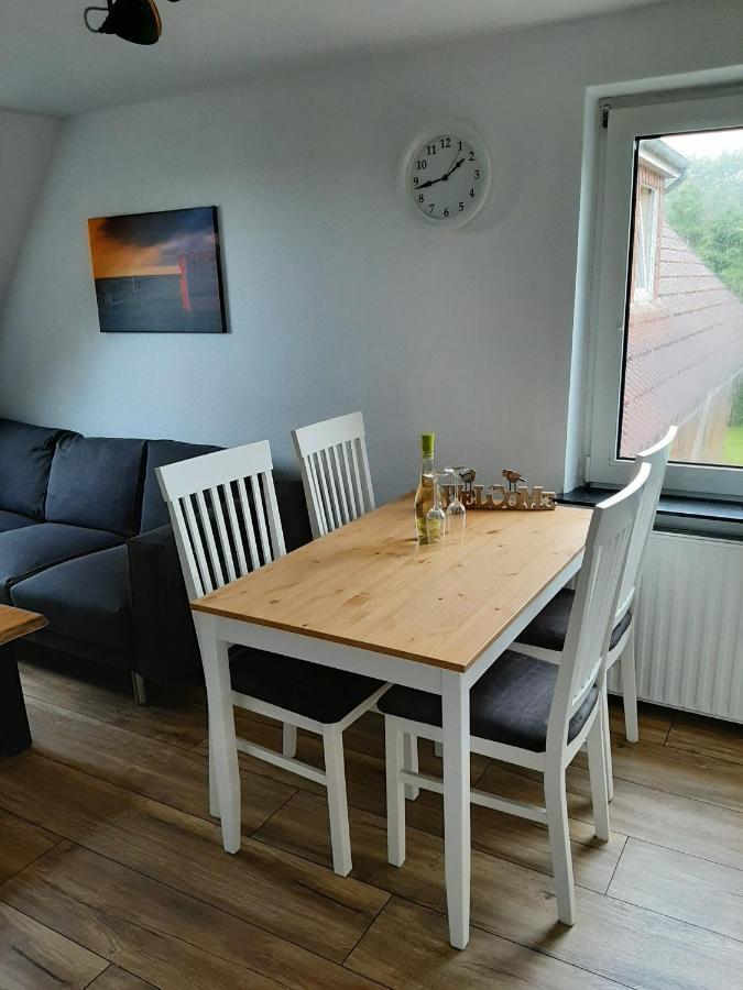 Steuerbord Apartment Schillig Bagian luar foto